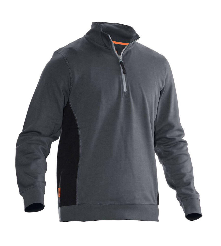 Dark grey/Black